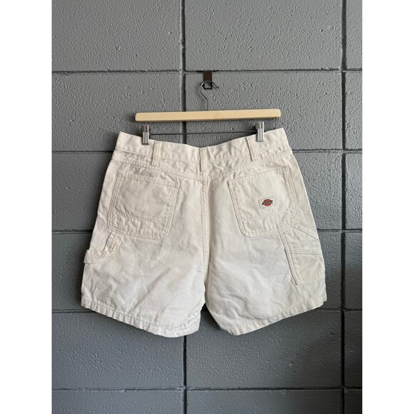 Women's Dickies White High Rise Carpenter Workwear Utility Shorts size 32 - Picture 3 of 6